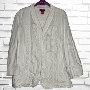 Westport Woman Size 22/24W White Rouched Ruffled Denim Jacket Hook Closure GUC